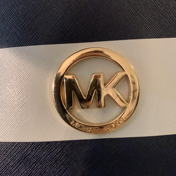 Michael Kors Large Large Navy Striped Tote - Picture 6 of 10